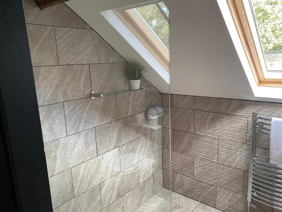 Betsey Trotwood. Historic Stylish 2-Bed Cottage. Blundeston Екстериор снимка